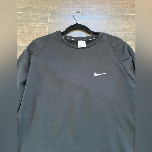 NEW Nike Element Men's XL/Large Therma-FIT Repel Running Crew -Black - Picture 5 of 9